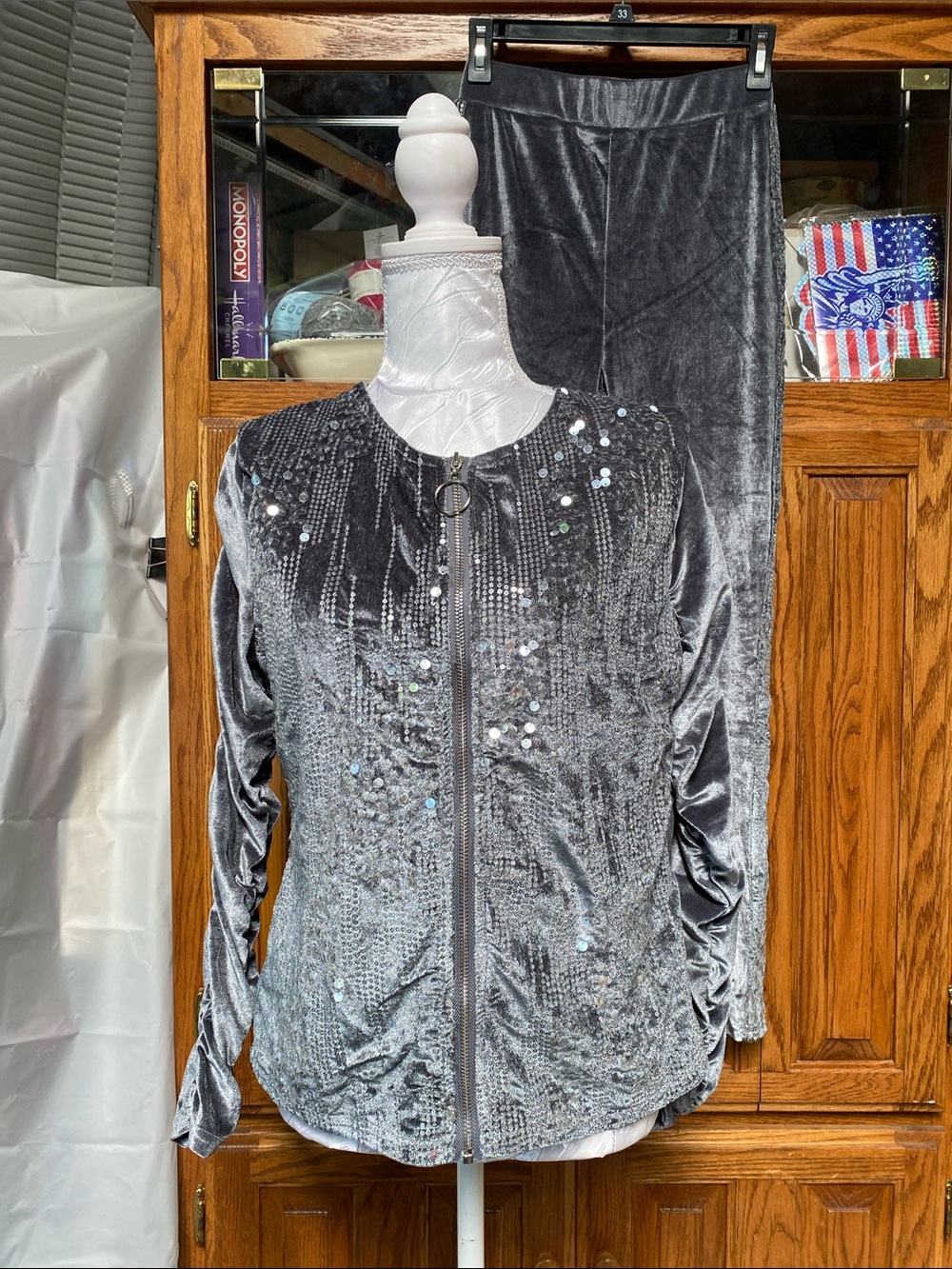 ChicMe Medium (2 Pc) Velvet Silver Sequin Ruched Sleeve  Zip-Up Jacket Tracksuit